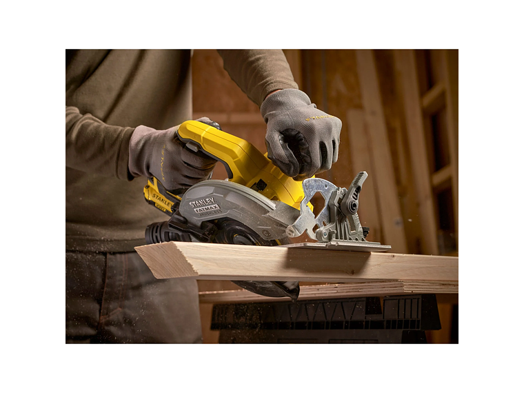 SIERRA CIRCULAR 7 1/4 STANLEY SBC550D2K 20V+2BAT+CARG+MALETA 6