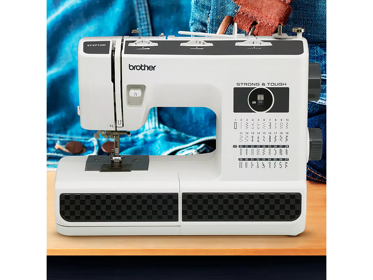 MÁQUINA DE COSER RECTA BROTHER STRONG AND TOUGH ST371HD PORTABLE BLANCA Y NEGRO 110V 3