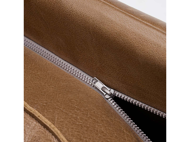 SOFÁ BARI 3 CUERPOS CUERO MARRÓN 9