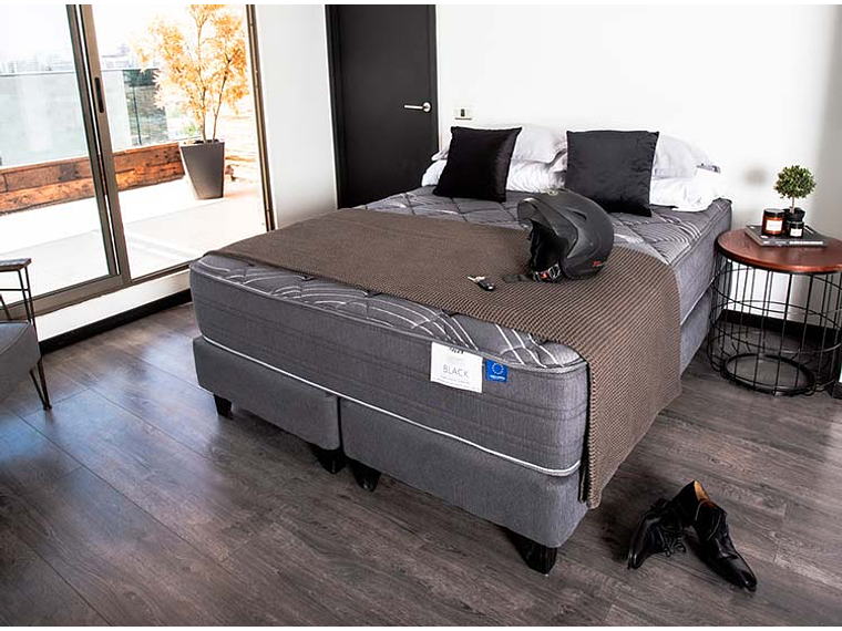 JUEGO DE DORMITORIO FLEX CAMA EUROPEA BLACK BOX TOP KING NEGRO + RESPALDO DESIGN GRIS 7