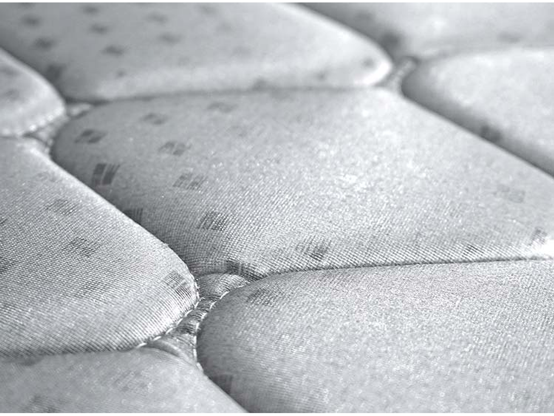 JUEGO DE DORMITORIO CELTA CAMA EUROPEA CADIZ 1 PLAZA + VELADOR GRANADA HONEY 2