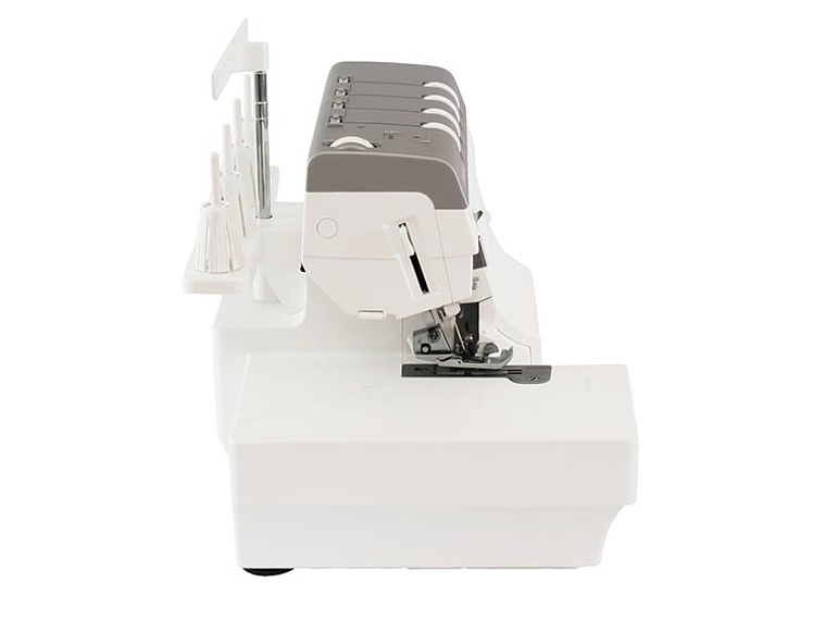 MÁQUINA OVERLOCK JANOME AIRTHREAD 2000D 2