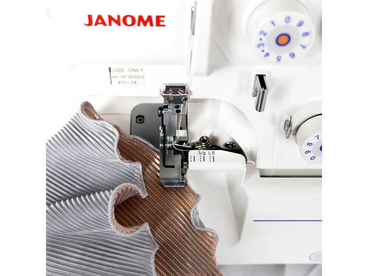 PACK JANOME MAQUINA DE COSER 1050DC + MAQUINA OVERLOCK 8002D 3