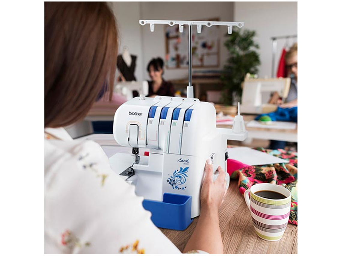 COMBO BROTHER OVERLOCK 3534D + MÁQUINA DE COSER JS2135 10