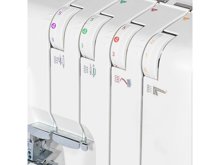 MAQUINA OVERLOCK MERRITT ME MAXIMA 6