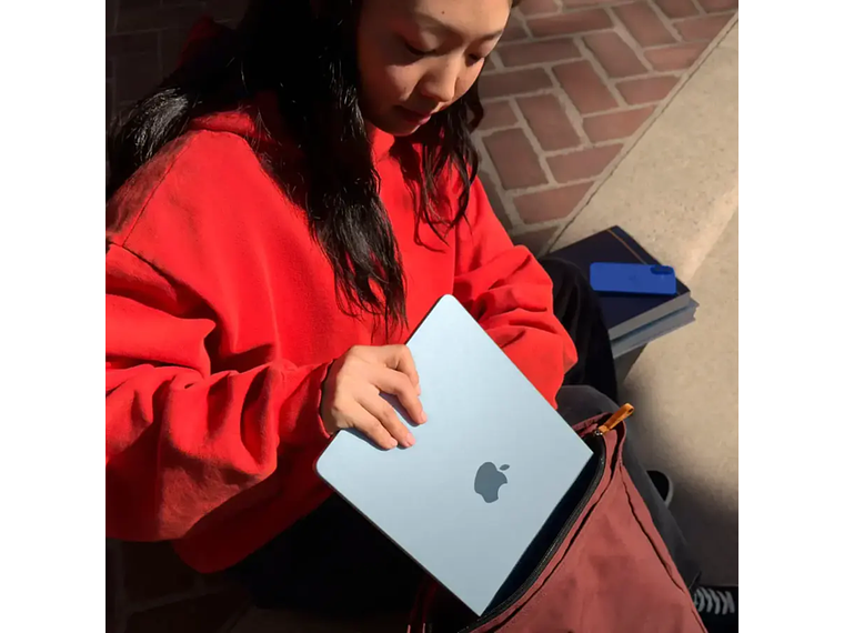 APPLE MACBOOK AIR 13,6' M4 CHIP 16GB 256GB SSD AZUL 9