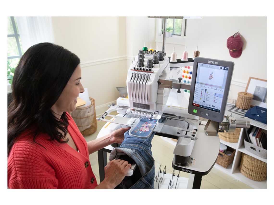BORDADORA BROTHER PR680W 5