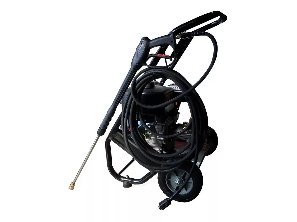 HIDROLAVADORA INDUSTRIAL AUTONOMA 2200PSI 4