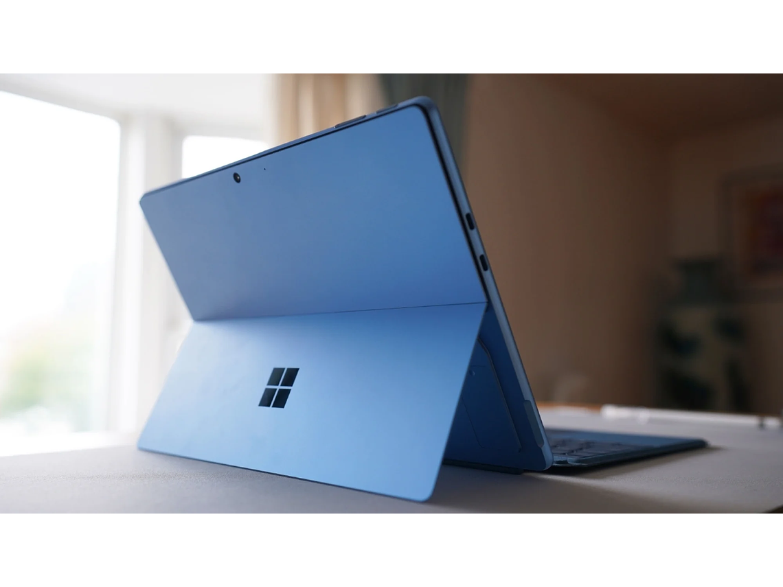 MICROSOFT SURFACE PRO 9 - 13' CORE I7 12GEN, 16GB RAM + 1TB SSD, WINDOWS 11 2