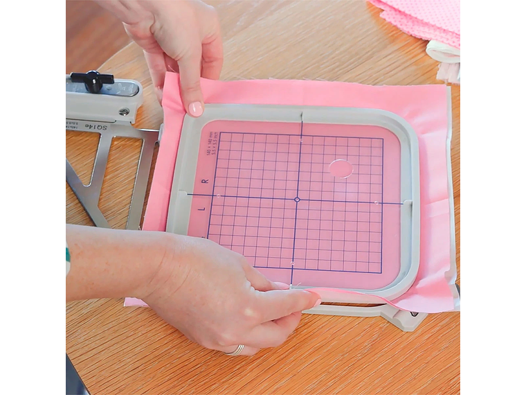 MÁQUINA DE COSER BORDAR JANOME MEMORY CRAFT 1000 10