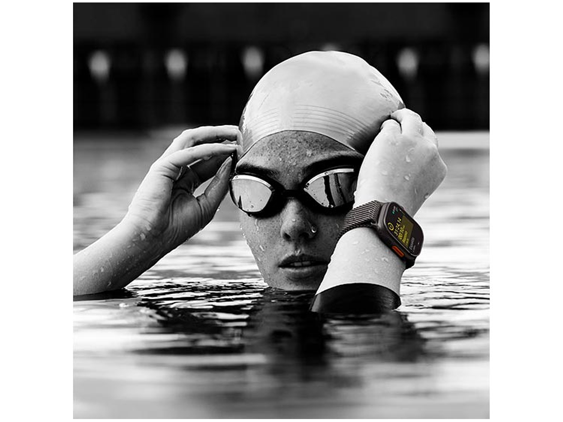 APPLE WATCH ULTRA 2 49MM TITANIO NATURAL CORREA LOOP M/L 3