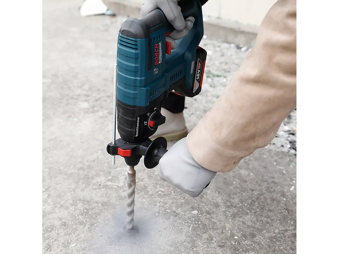 ROTOMARTILLO BOSCH GBH 180-LI SDS-PLUS, 18V+2 BAT.+CARGADOR 5