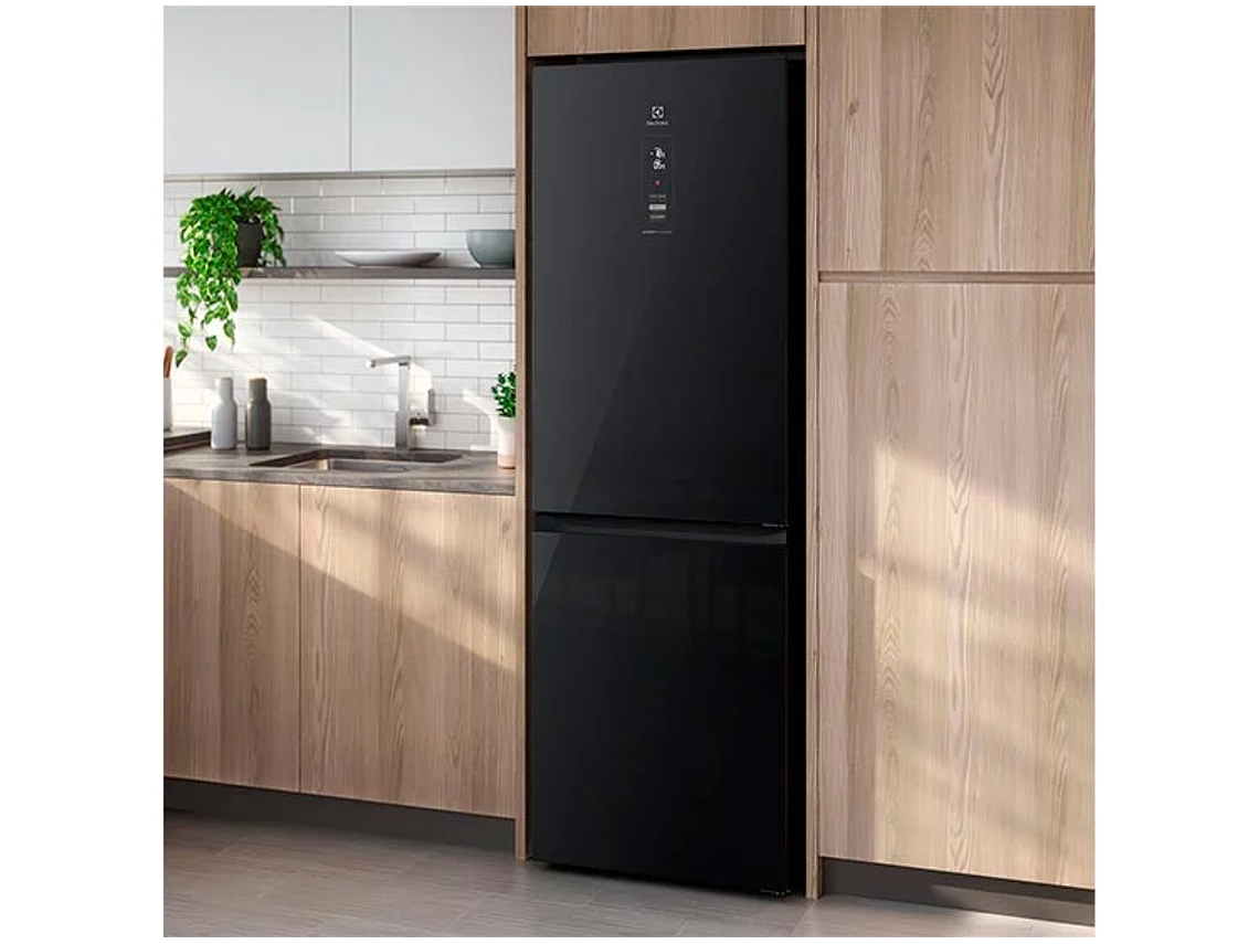 REFRIGERADOR BOTTOM FREEZER ELECTROLUX 322 L NO FROST DB60GE 5