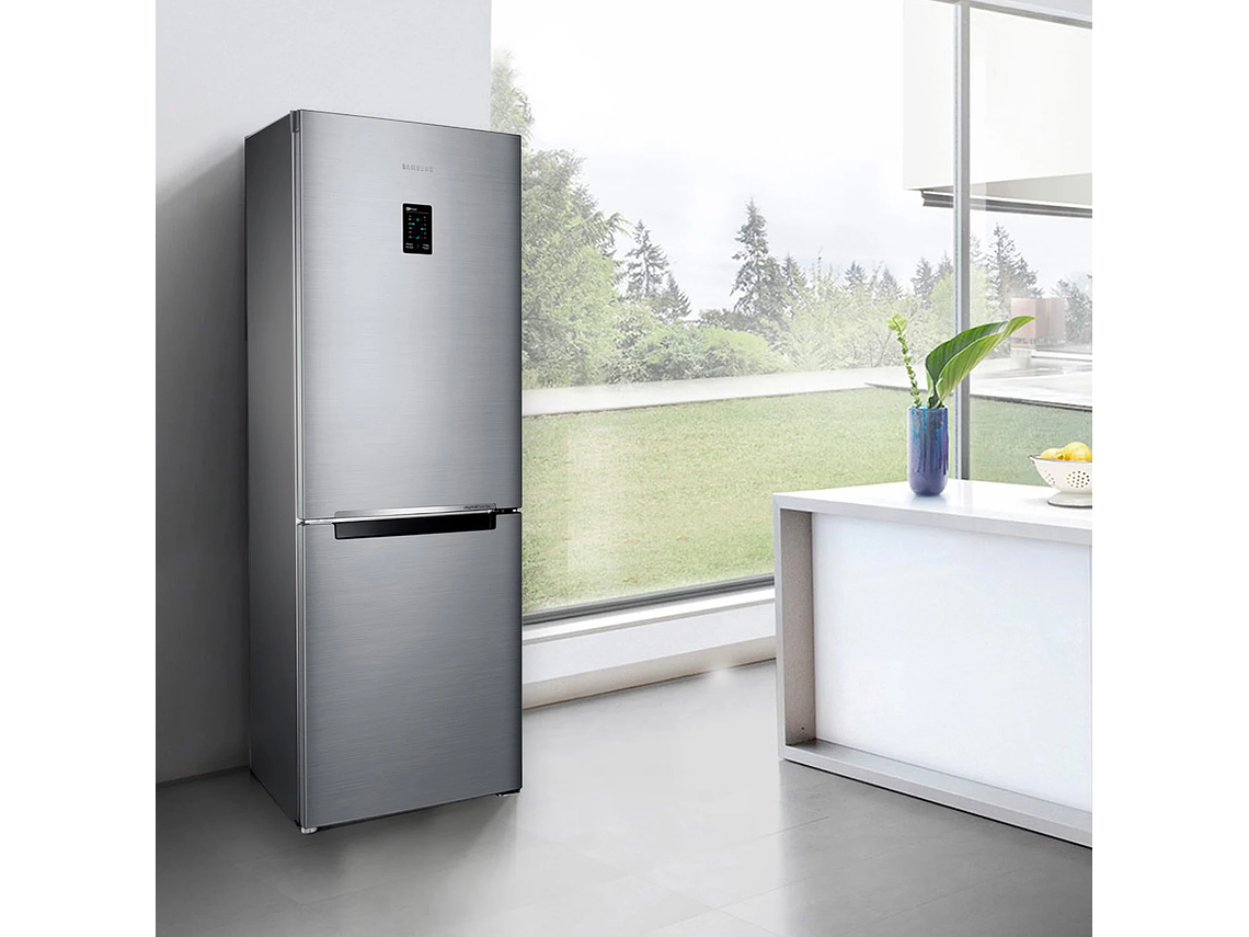 REFRIGERADOR BOTTOM MOUNT FREEZER 328L SPACE MAX 4