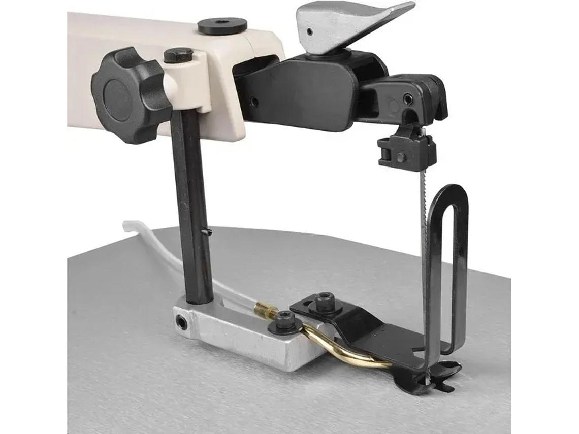 SIERRA CALADORA DE BANCO MAKITA SJ401 4