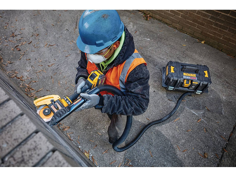 ESMERIL ANGULAR 4 1/2 60V DEWALT DCG418B SIN BATERIAS 6