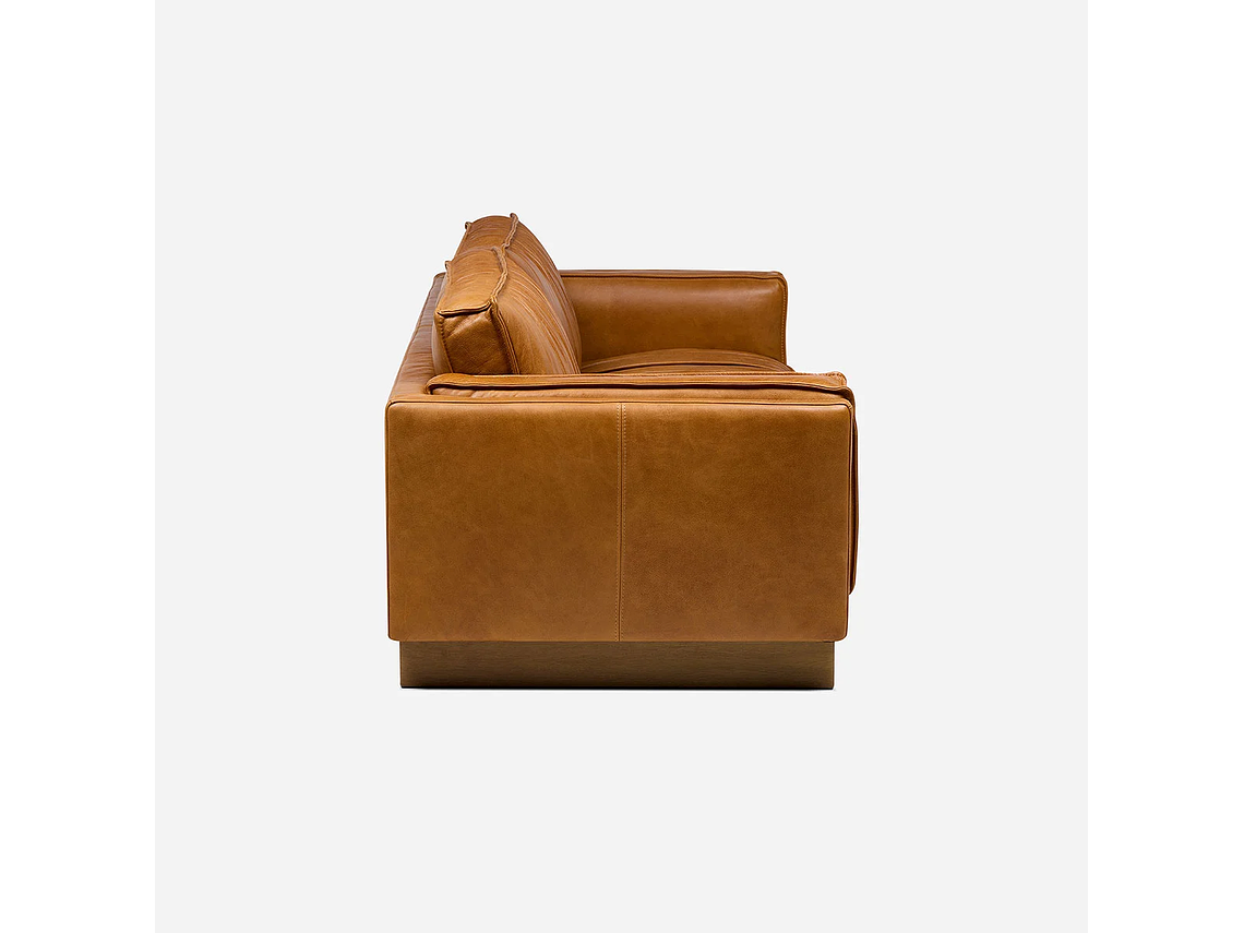SOFÁ TURIN 3,5 CUERPOS CUERO CARAMELO 3