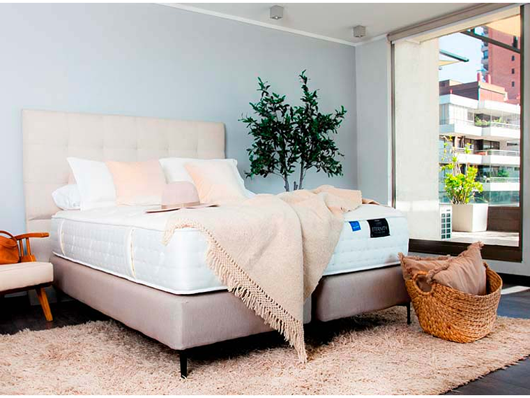 JUEGO DE DORMITORIO FLEX CAMA EUROPEA ETERNITY TOP SÚPER KING ARENA + RESPALDO TACHAS CRUDO 7