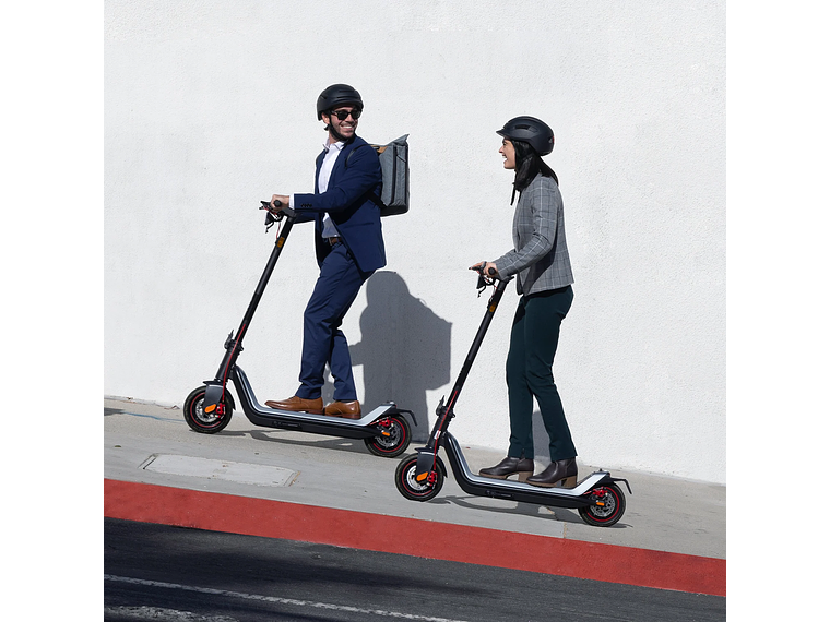 SCOOTER ELÉCTRICO PLEGABLE NIU KQI 3 MAX GRIS 6