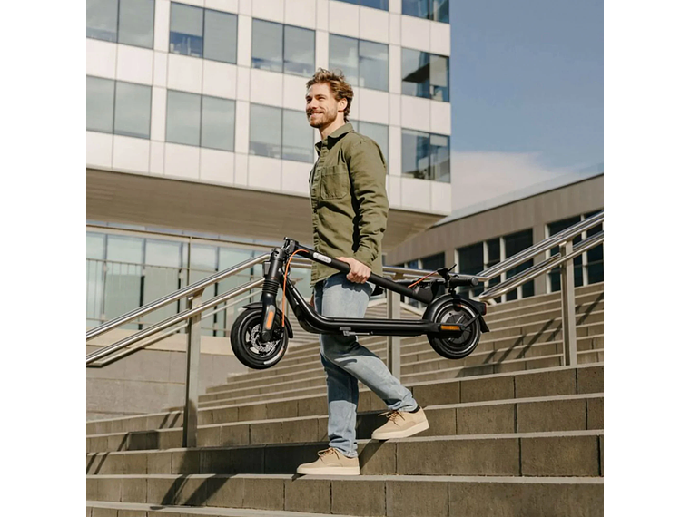 SCOOTER ELÉCTRICO SEGWAY NINEBOT F2 PLUS 8