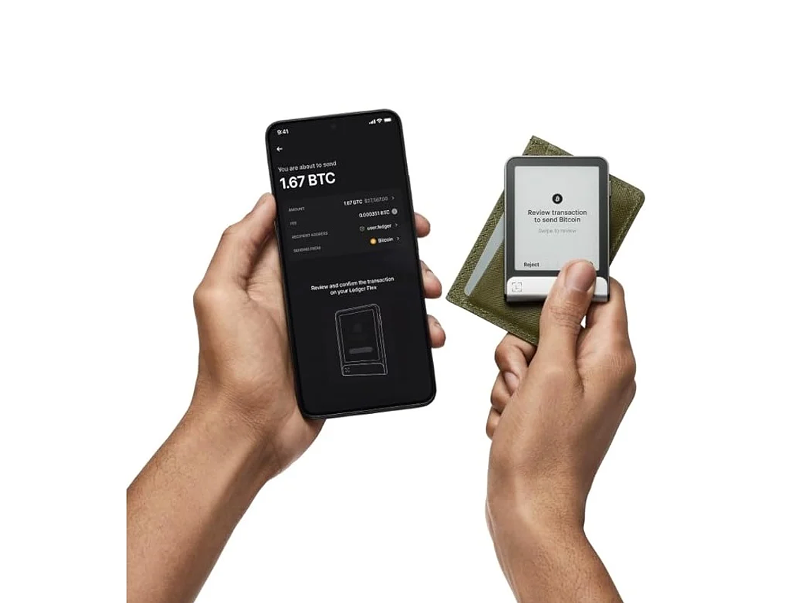 BILLETERA LEDGER FLEX CON PANTALLA TÁCTIL BTC ETH XRP 5