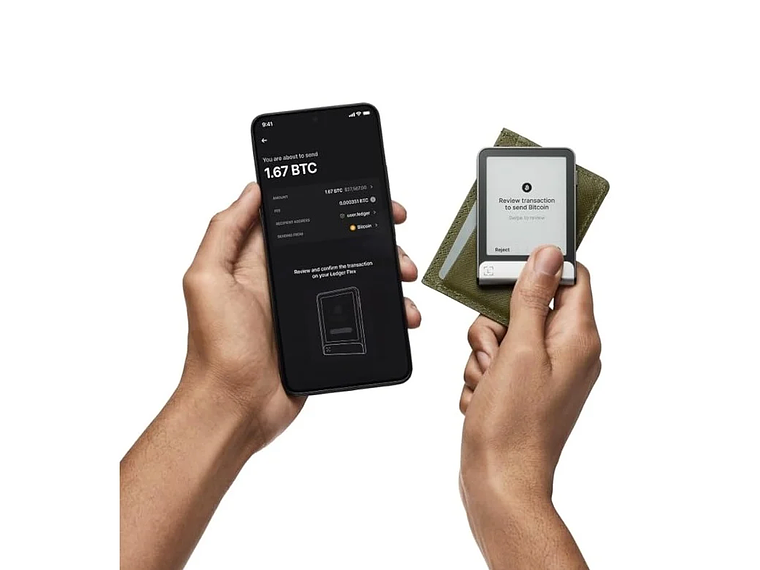 BILLETERA LEDGER FLEX CON PANTALLA TÁCTIL BTC ETH XRP 5