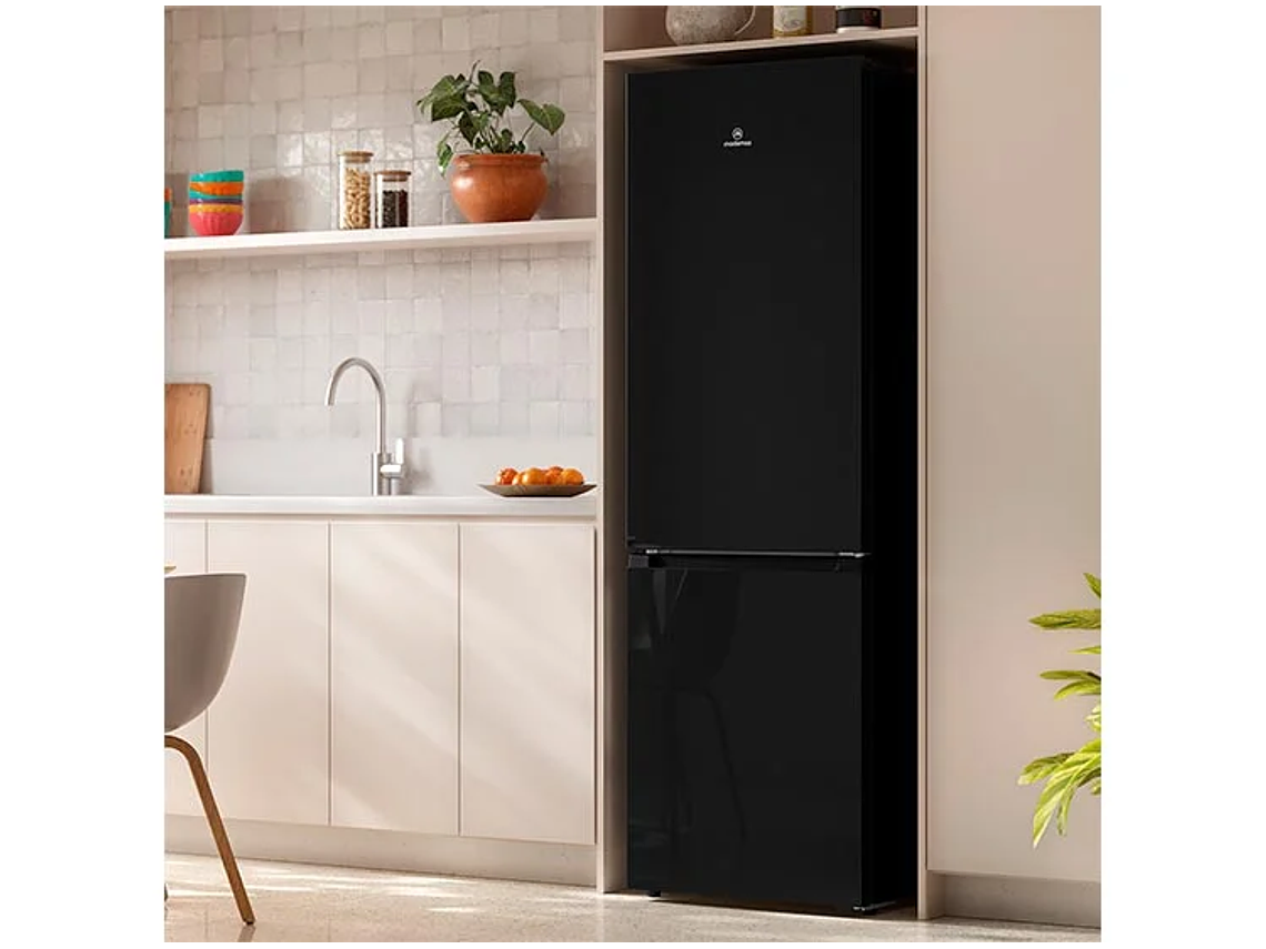 REFRIGERADOR BOTTOM FREEZER MADEMSA 285 L NO FROST MI60B 5
