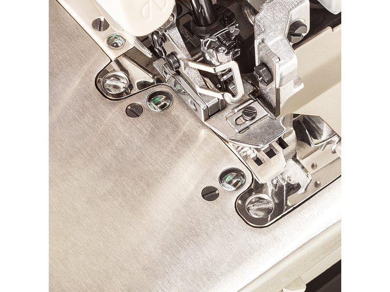 OVERLOCK REMINGTON RT-6800-5D-UT INDUSTRIAL RT 6800-5D-UT SERVO DIRECTO 9