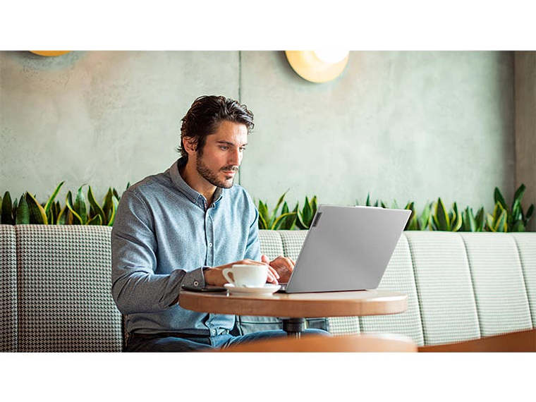 NOTEBOOK LENOVO IDEAPAD SLIM 5 INTEL CORE ULTRA 5 16GB RAM 512GB SSD 14” 8