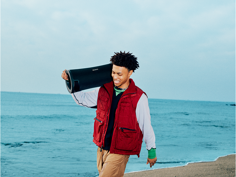 PARLANTE PORTÁTIL BLUETOOTH ULT FIELD 7 7