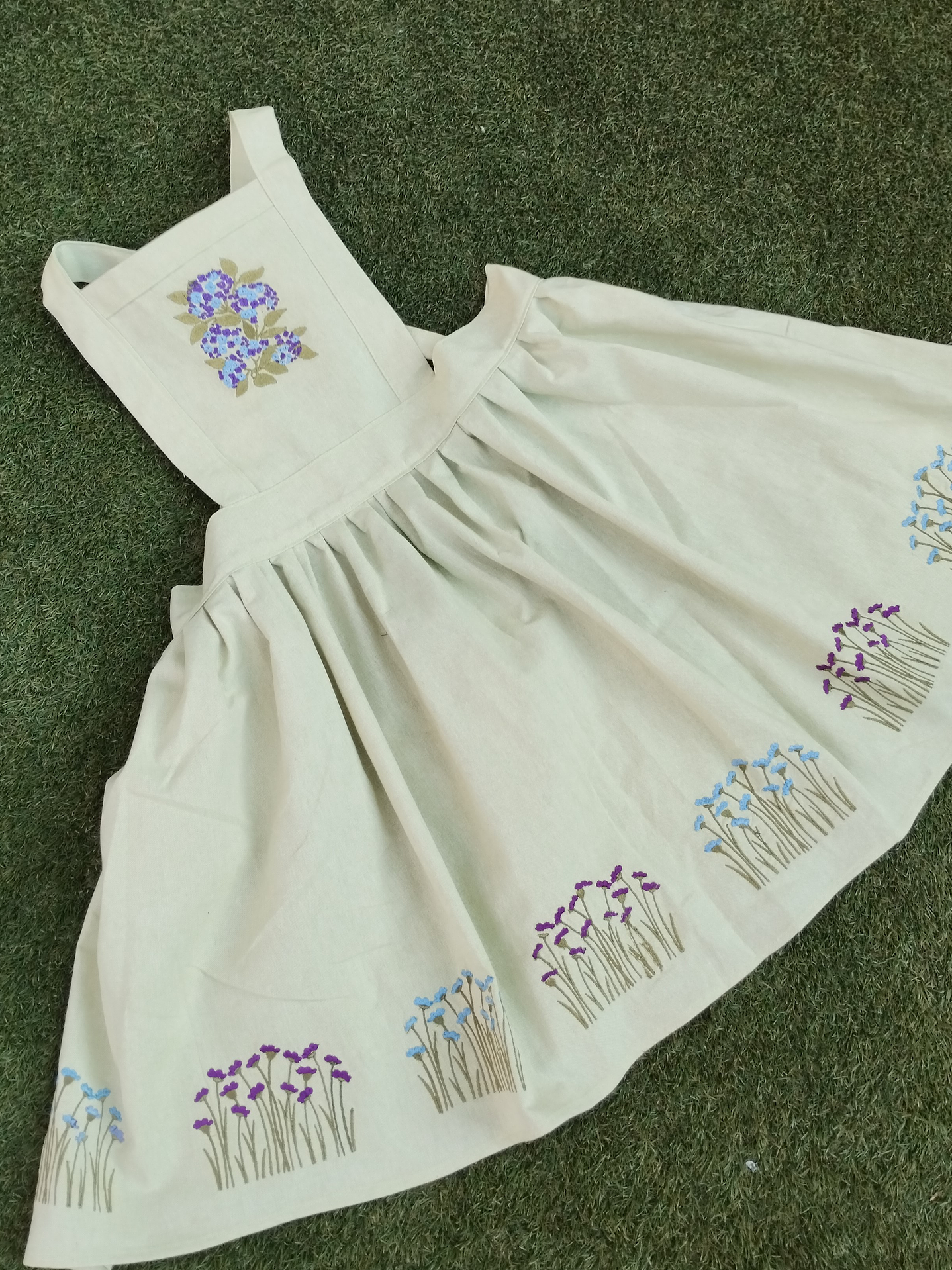 Delantal Pinafore Hortensias 4