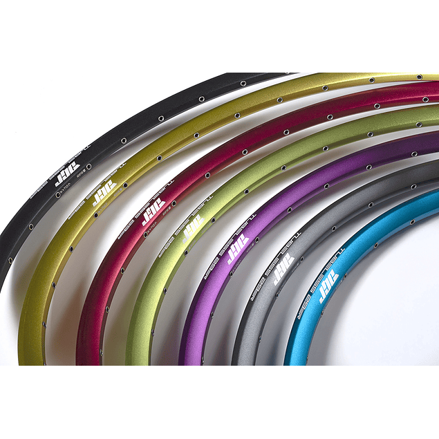 LLANTA DGR COLOR TUBELESS 32H - COLOR ROJO