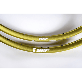 LLANTA DGR COLOR TUBELESS 32H - COLOR AMARILLO