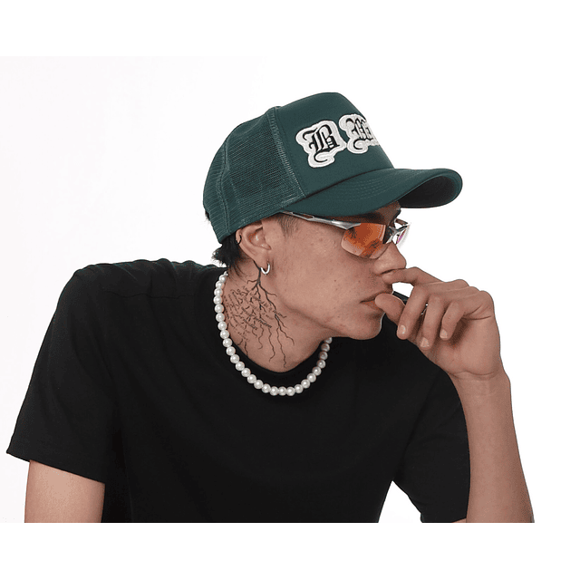 TRUCKER HAT (VERDE BOTELLA)