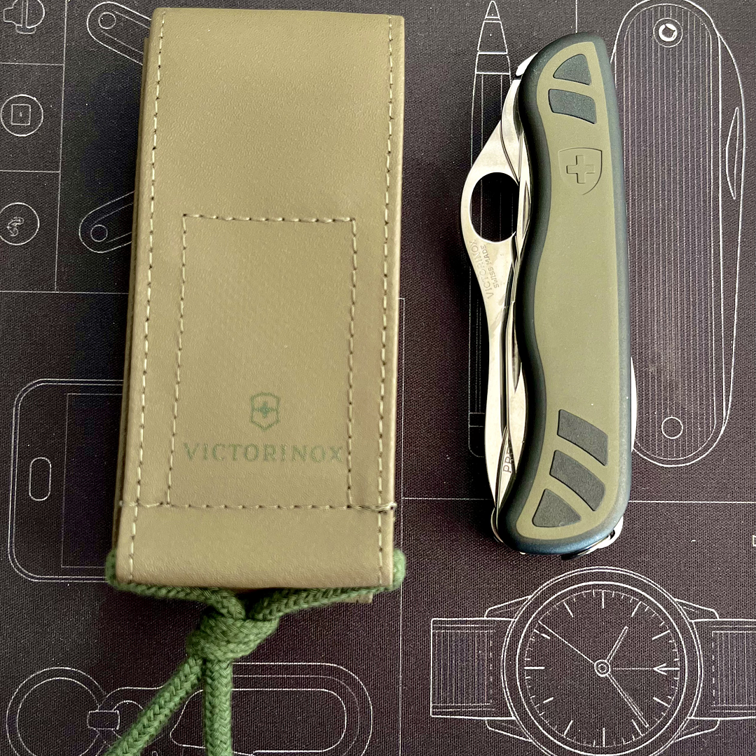 Navaja Victorinox Soldado Suizo + Estuche de Nylon Original (Pack Destacado) 1