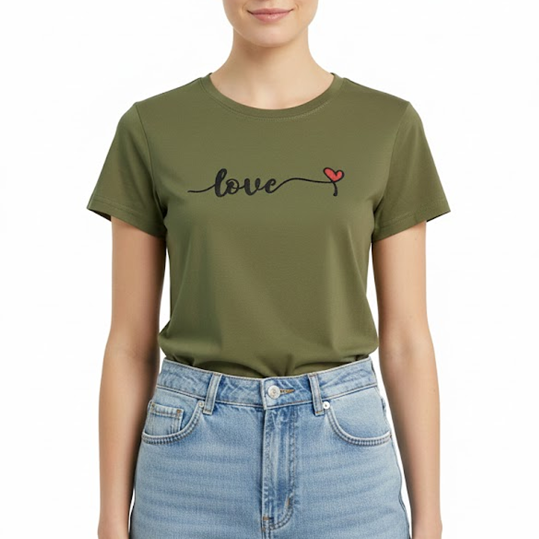Polera SHEIN Verde Oliva Love Corazón Mujer Talla M - Como Nueva 1