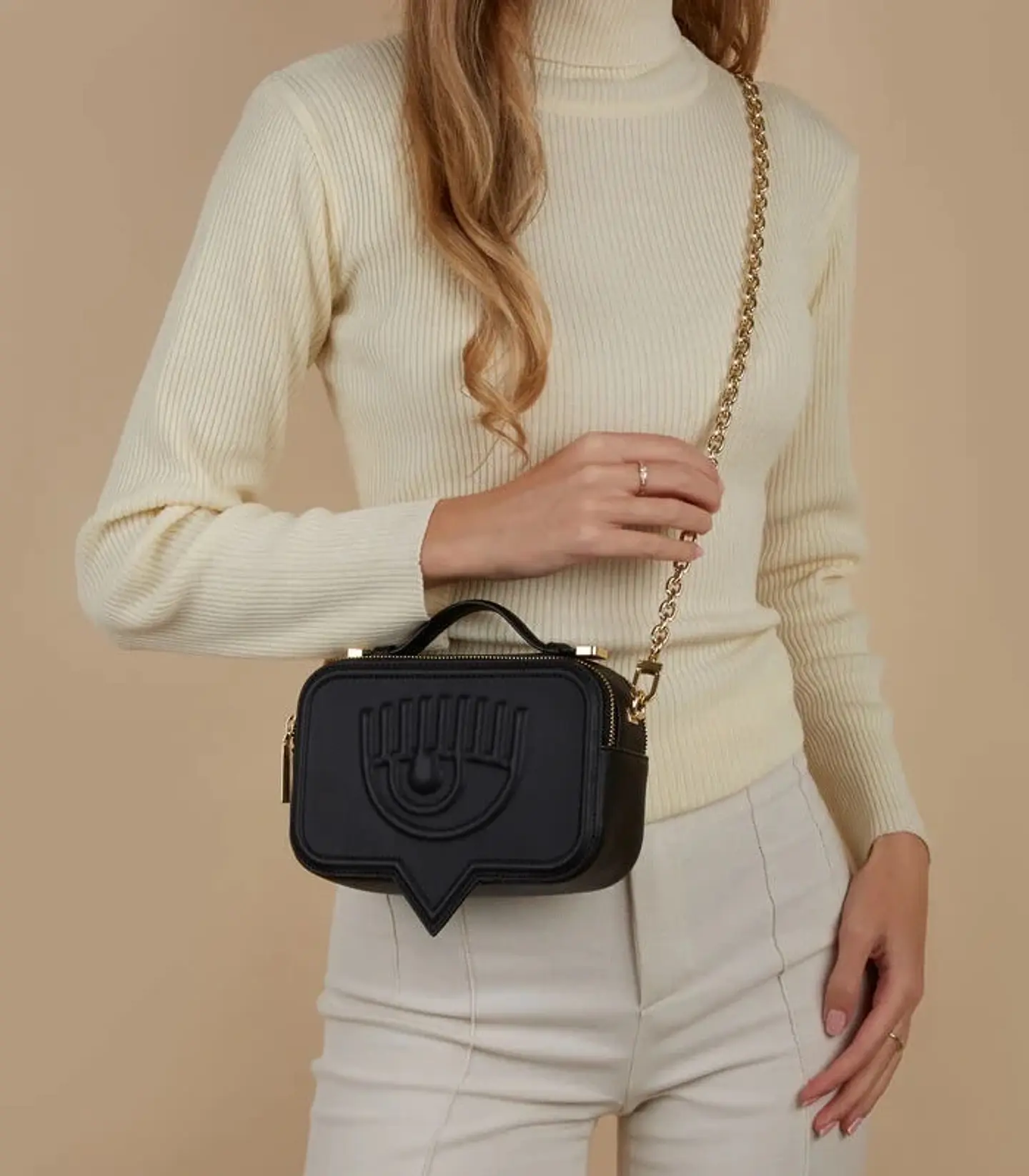 Chiara Ferragni cartera black 3
