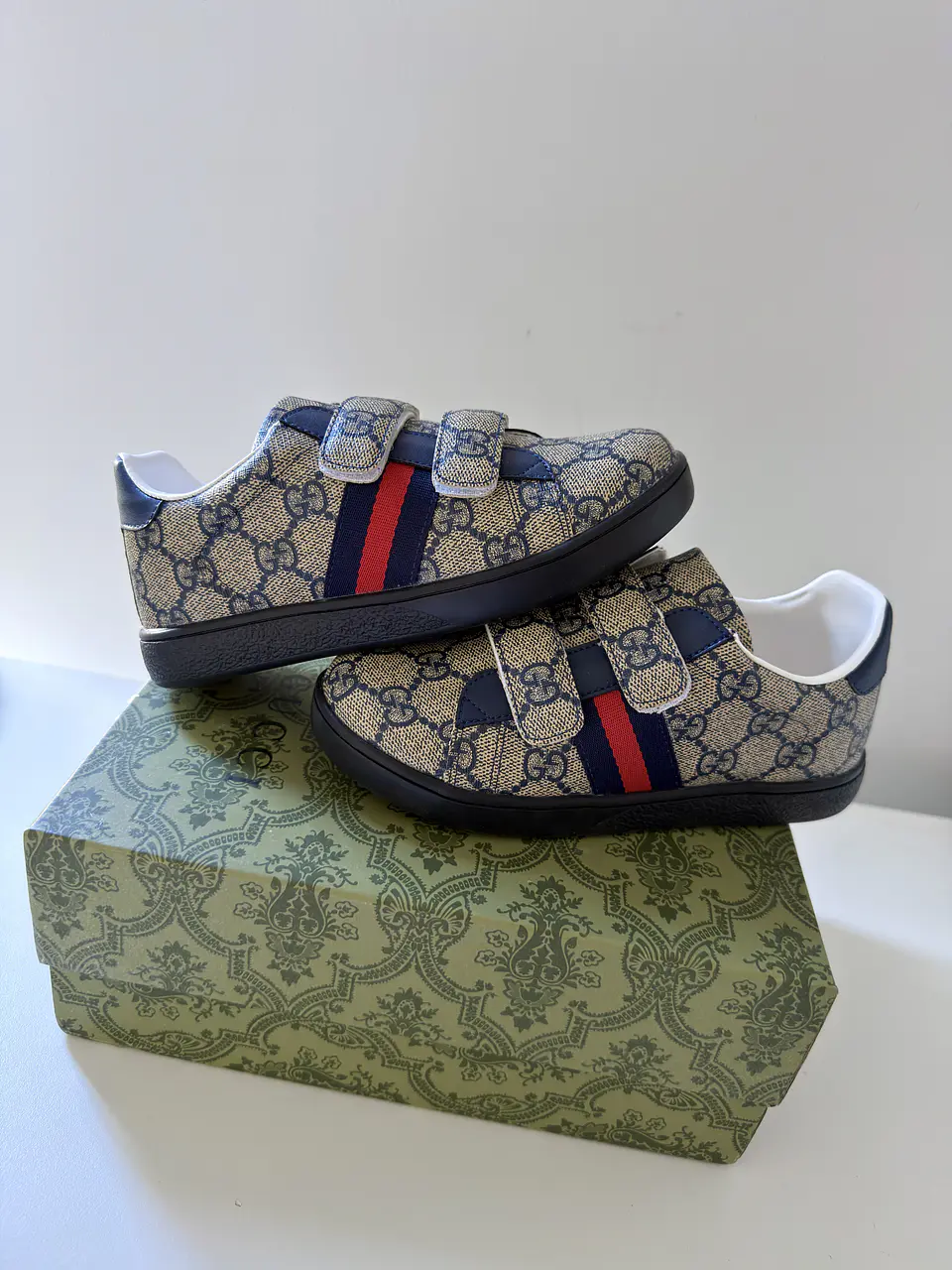 Gucci Ace monogram niño 1