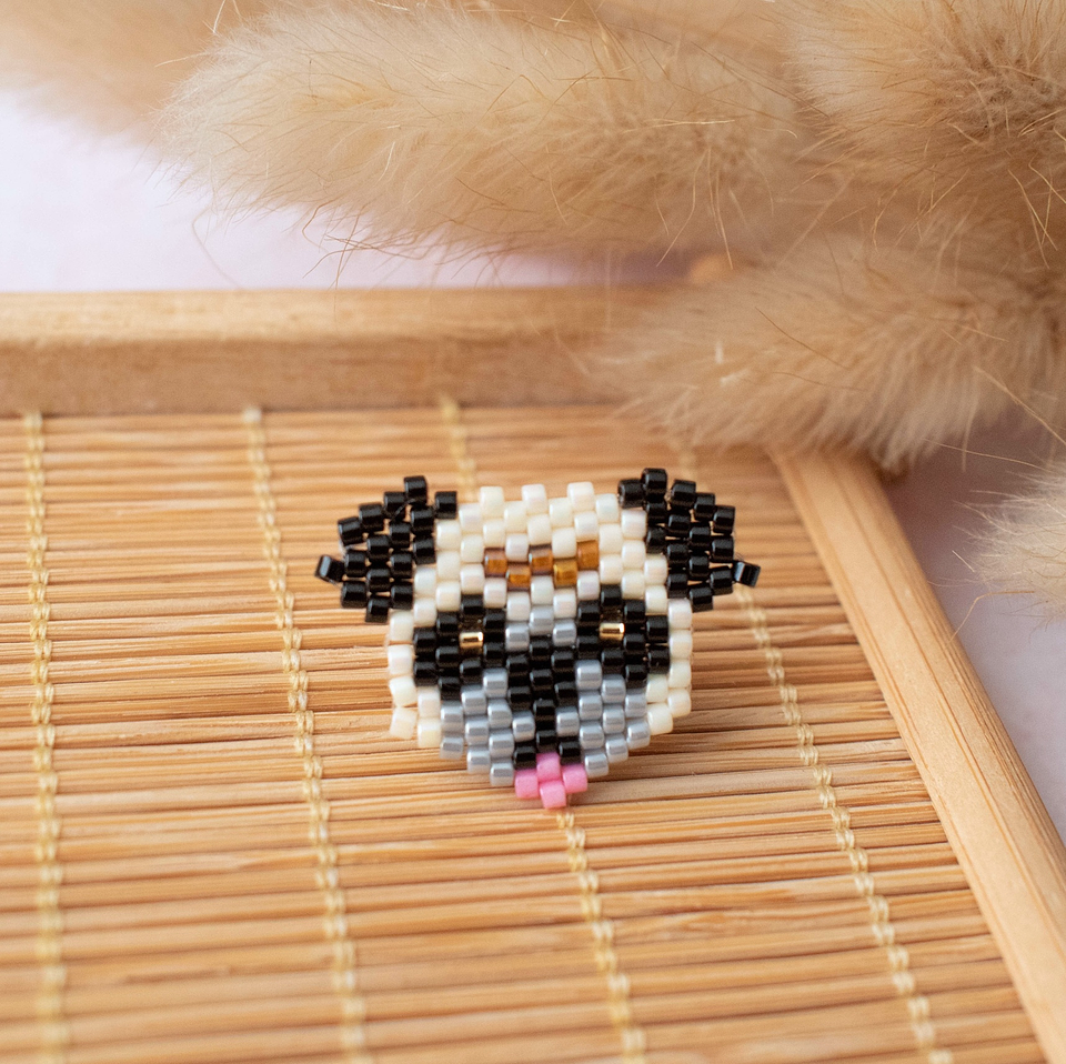 Pin Pug 1