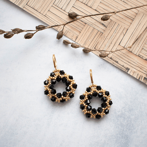 Aros "Guirnalda" negro y dorado