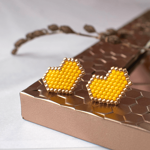 Aros "Corazón" amarillo y dorado