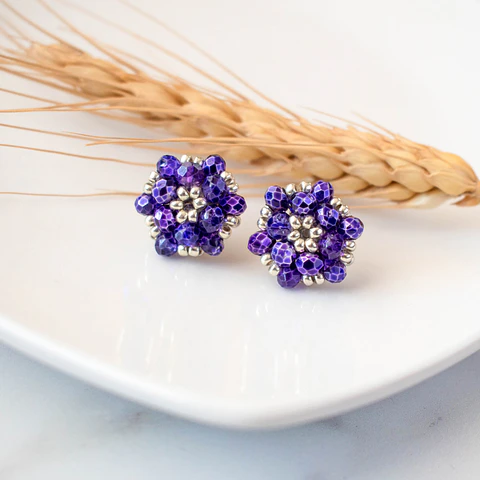 Aros "Tiny" morado y plateado