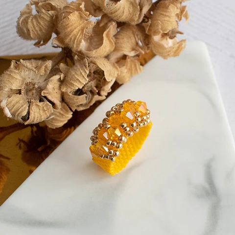 Anillo "Corona" amarillo y dorado