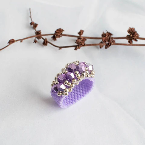 Anillo "Corona" lila