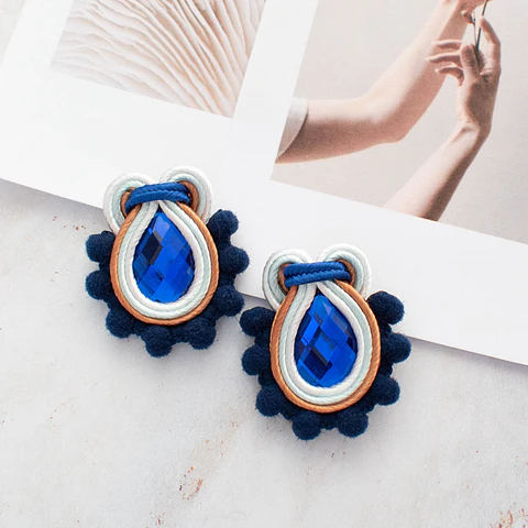 Aros "Pompom" azul