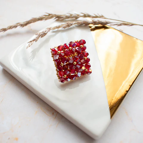 Anillo "Cuadrado" rojo y dorado