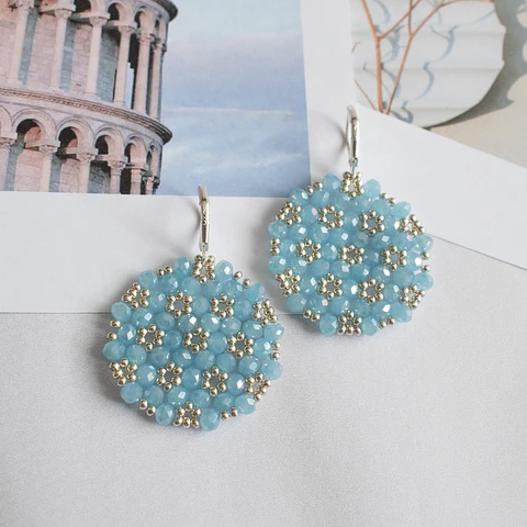 Aros "Medallón" celeste claro