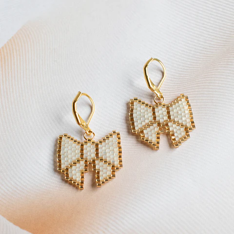 Aros "Lazo" blanco y dorado