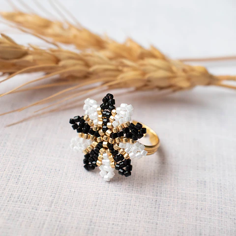 Anillo ajustable "Mónaco" blanco y negro