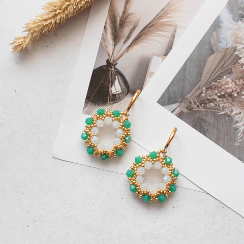 Aros "Guirnalda" turquesa y blanco